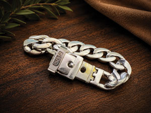 A silver chain bracelet by Ralph Lauren
